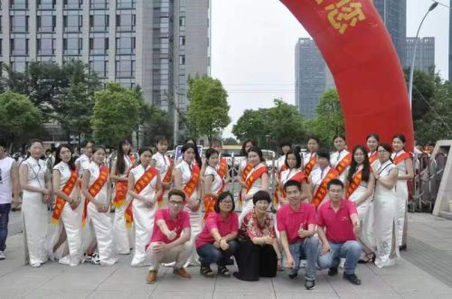 鼎泰入围2024中国木门及全屋定制十大品牌(图4)