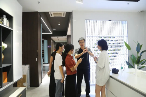 邦克新品发布:以彩神不锈钢艺术引领家居定制新风尚!(图7)