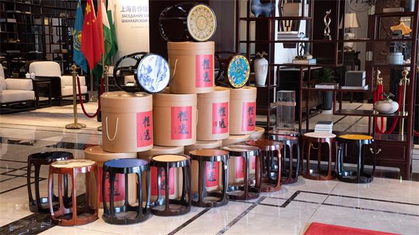 中式原木整装品牌明堂家居匠造红木精品焕发品牌力量(图4)